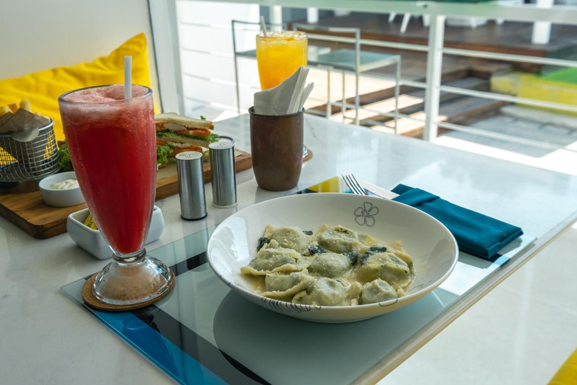 Chill Hotel Seminyak Dış mekan fotoğraf